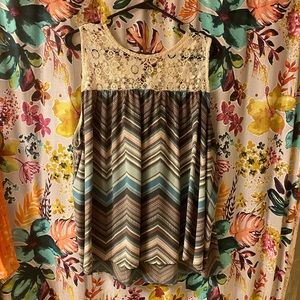 Maurices zipper back top